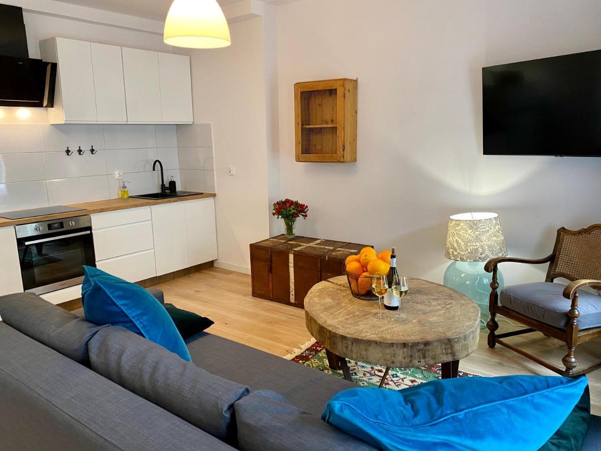 Apartament Hrabala Jelenia Góra Eksteriør bilde