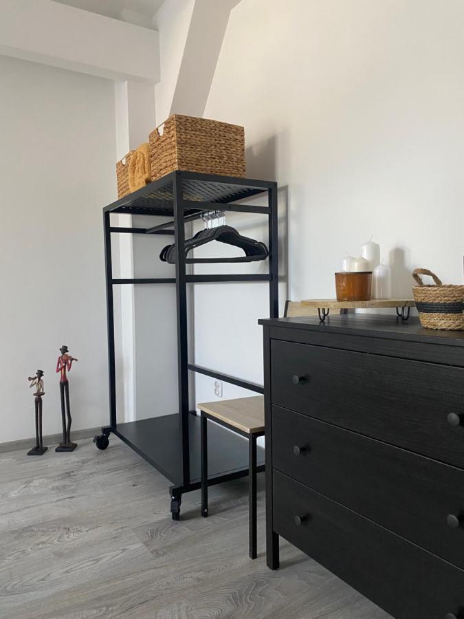 Apartament Hrabala Jelenia Góra Eksteriør bilde